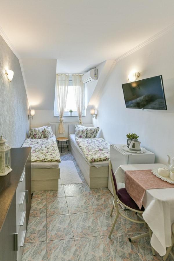 Hotel Szent Kristof Panzio Eger Zewnętrze zdjęcie